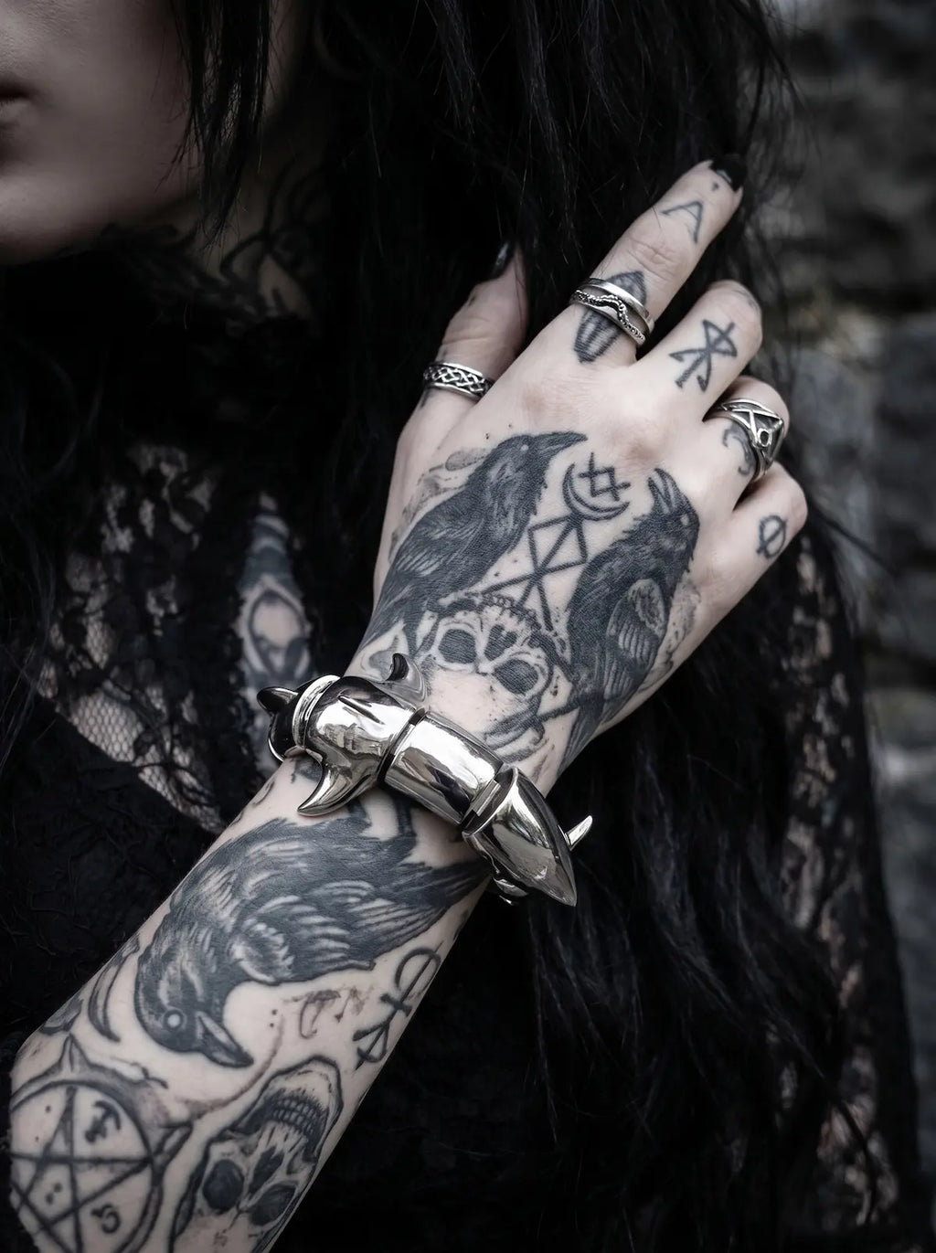 Abyssal Shark Spine Bracelet image 4