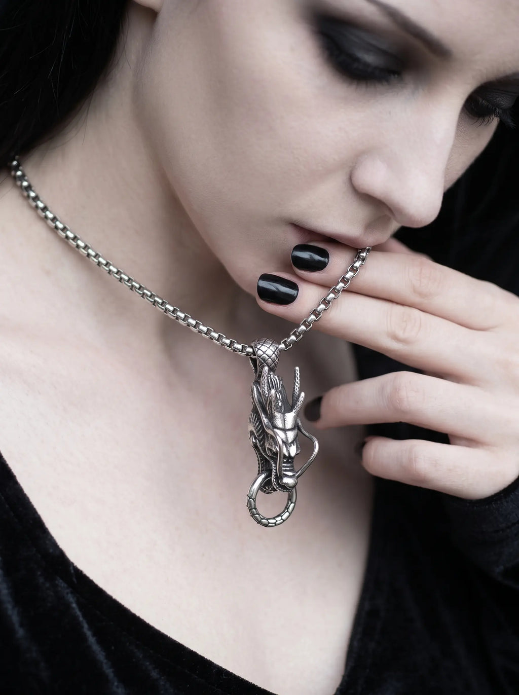 Oathkeeper Dragon Head Pendant Necklace image 6