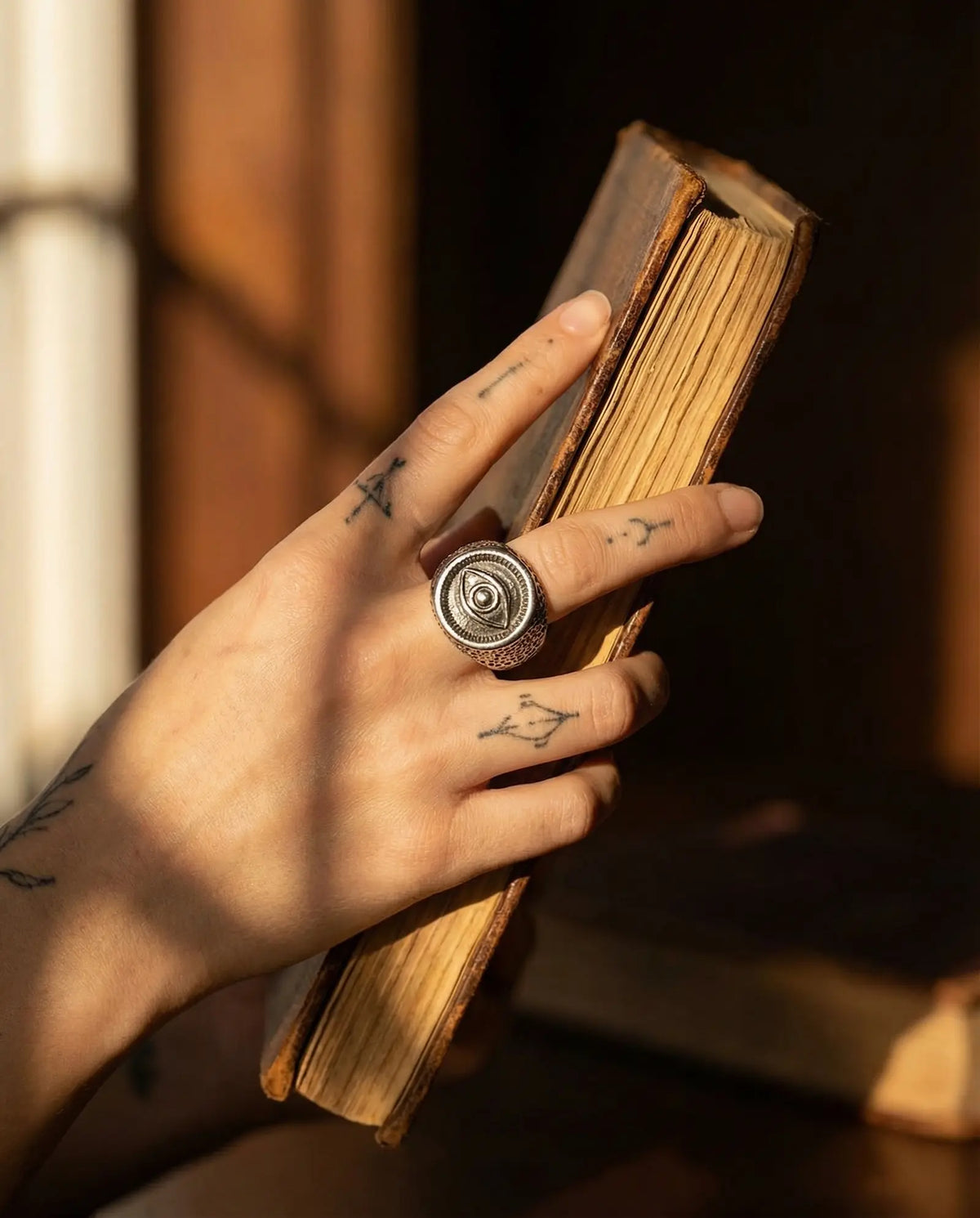 Eye of Horus Ring image 2