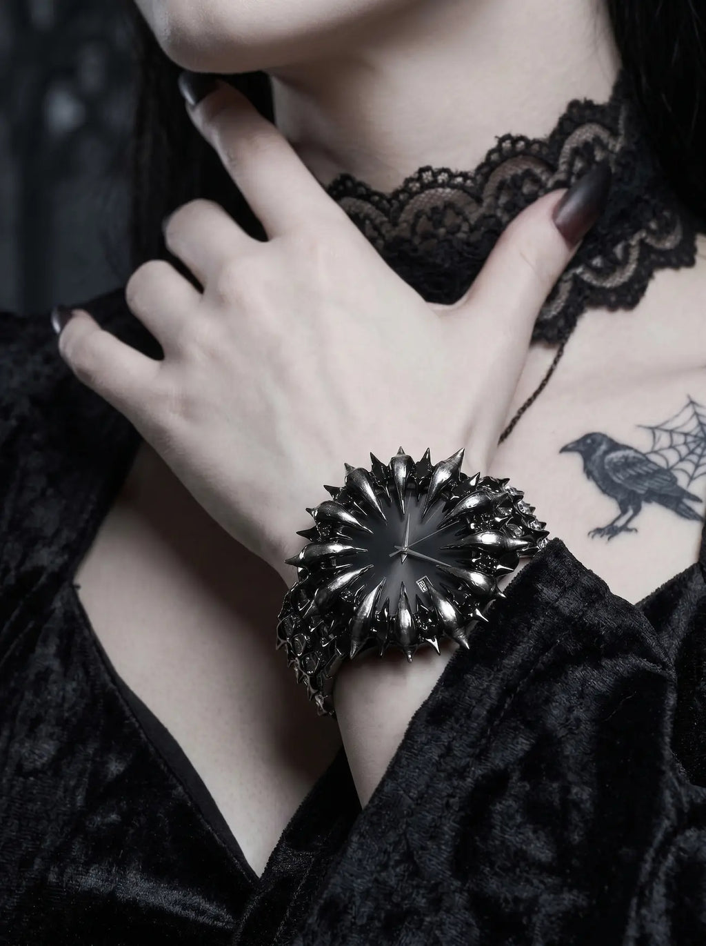 Thorned Halo Spiked Gothic Watch image 2