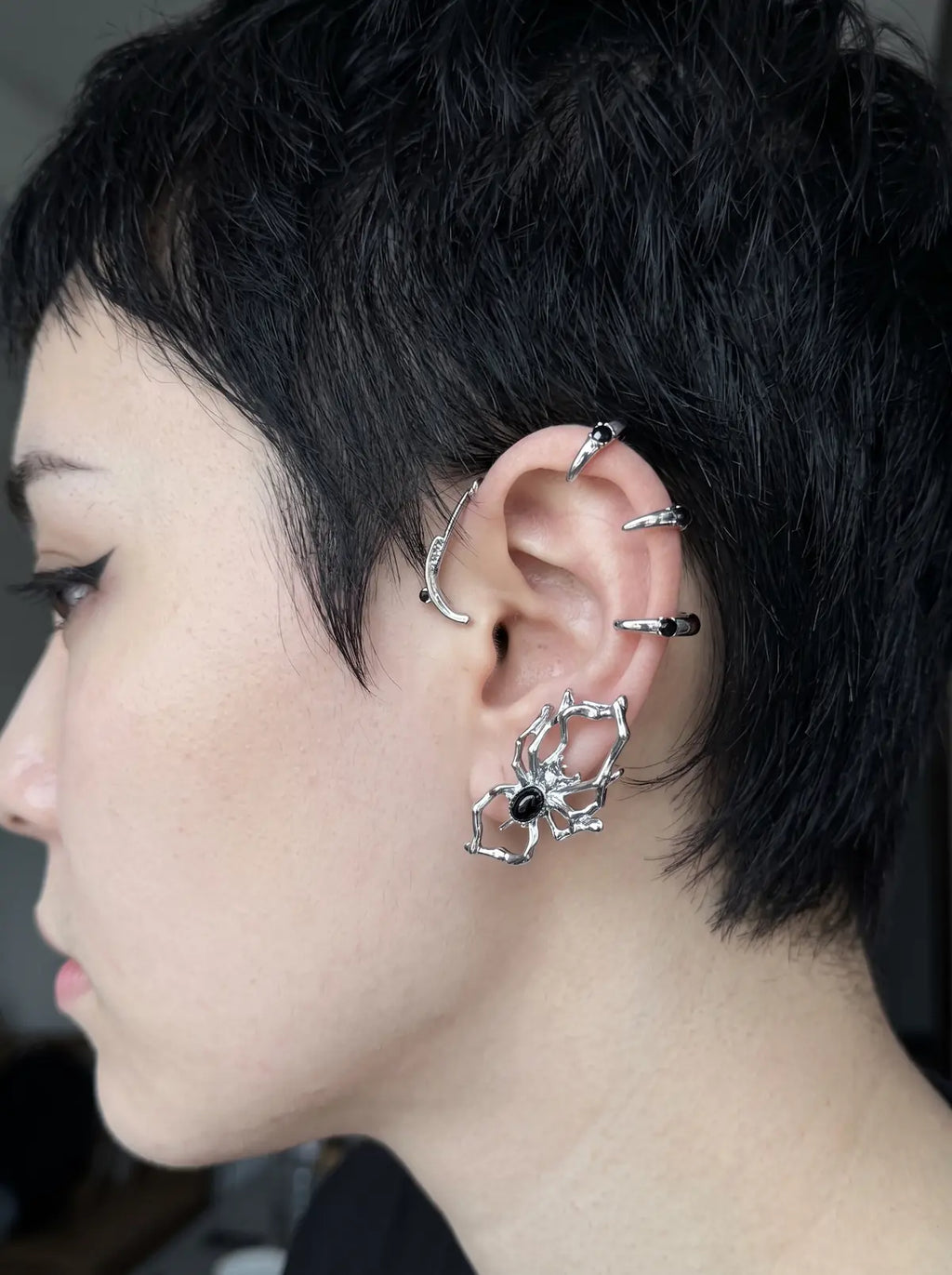 Arachnid Talon Ear Cuff image 4