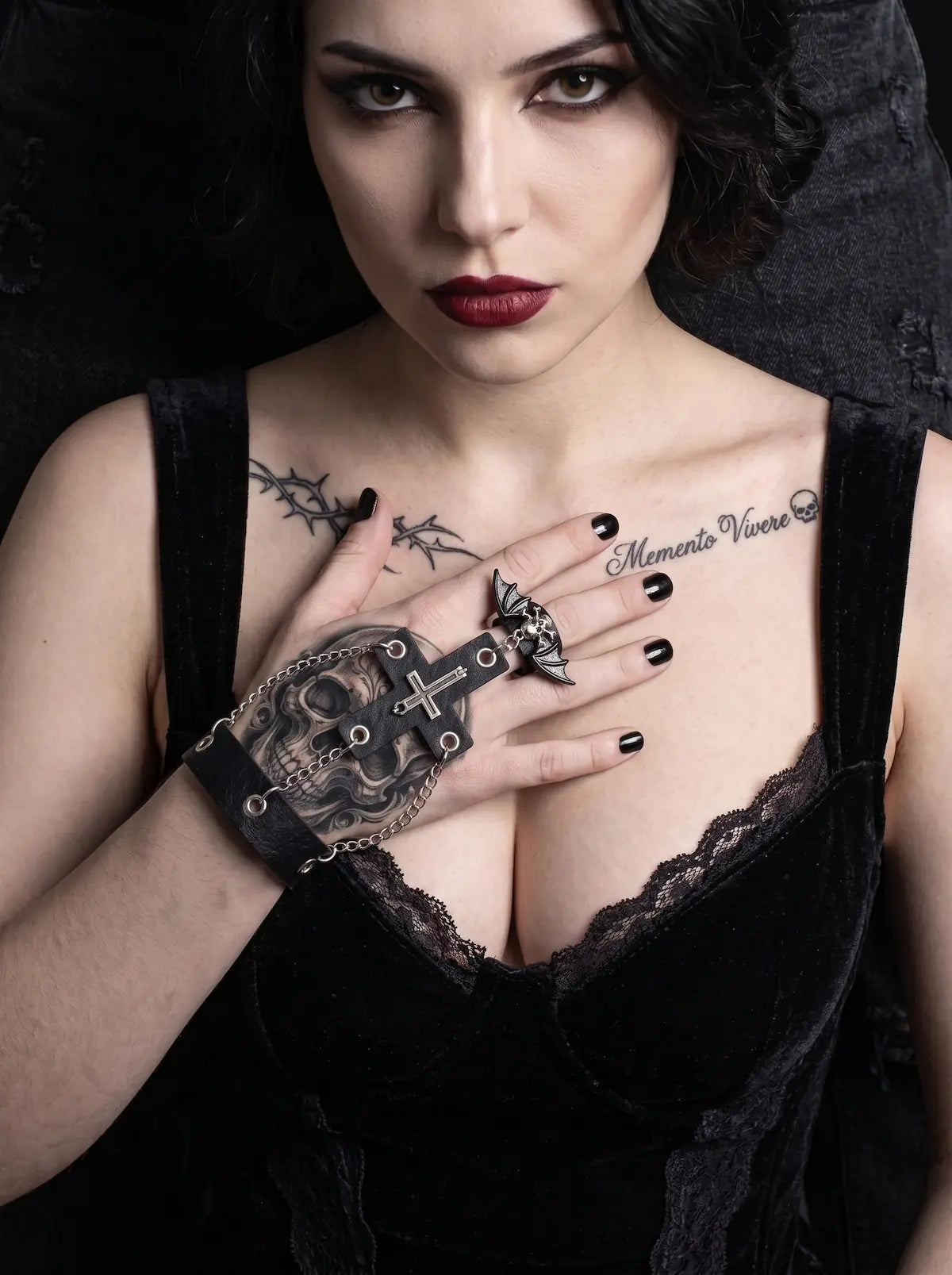 Batwing Skull Hand Chain image 4
