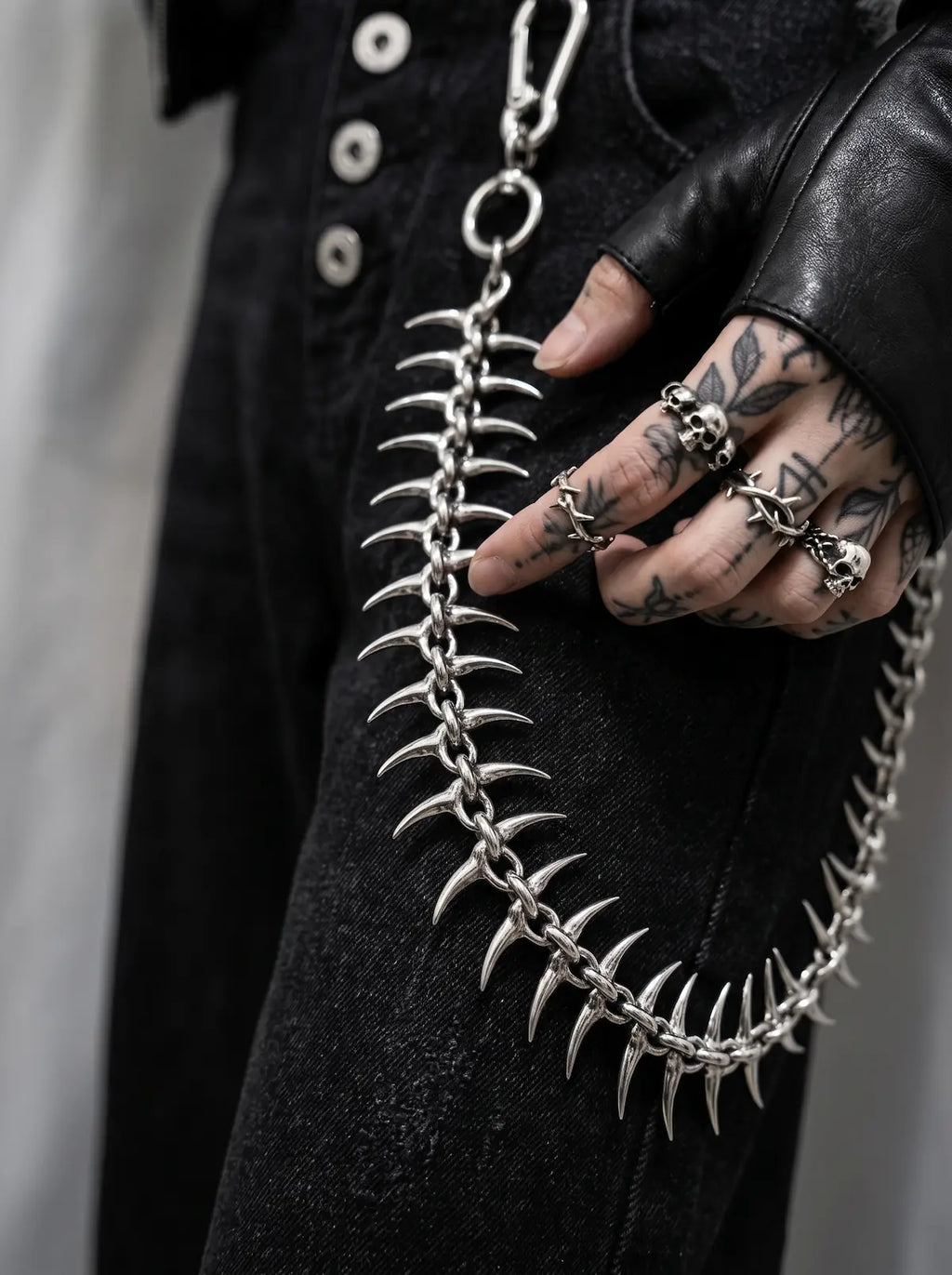Razor Spine Punk Pants Chain image 1