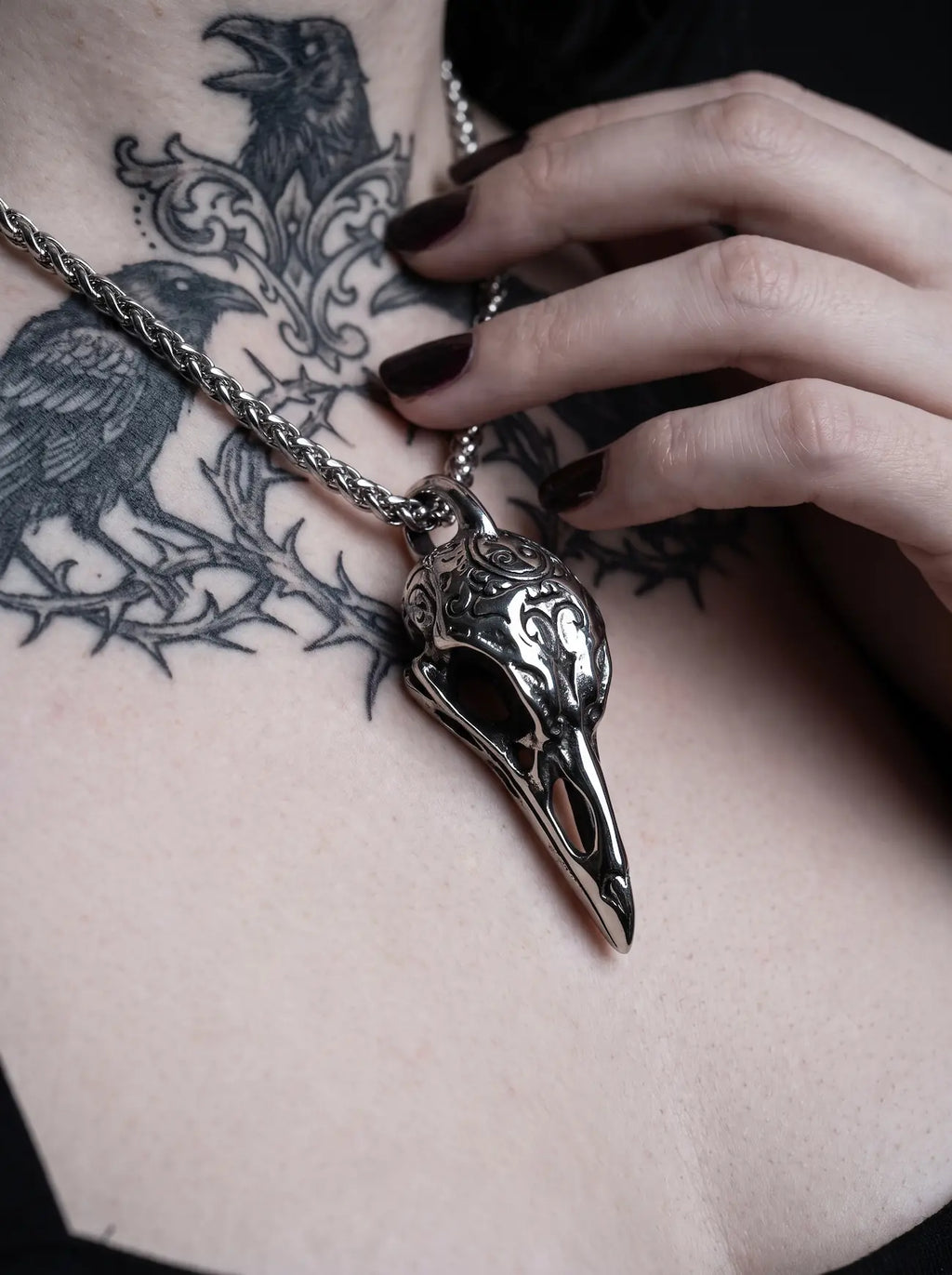 Omen Raven Skull Pendant Necklace image 1