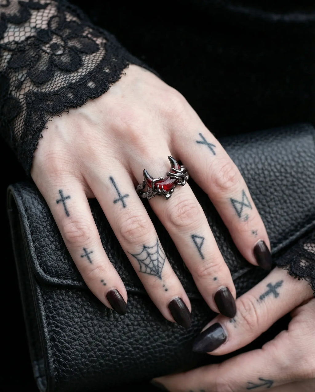 Blood Moon Talon Ring image 1